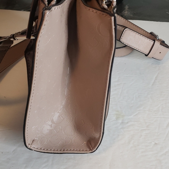 Guess Beige Cream Shoulder Bag - Picture 5 of 10